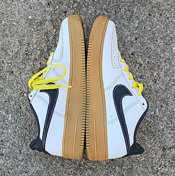 Nike Air Force 1 LV8 Go The Extra Smile Size 7Y - Picture 5 of 15